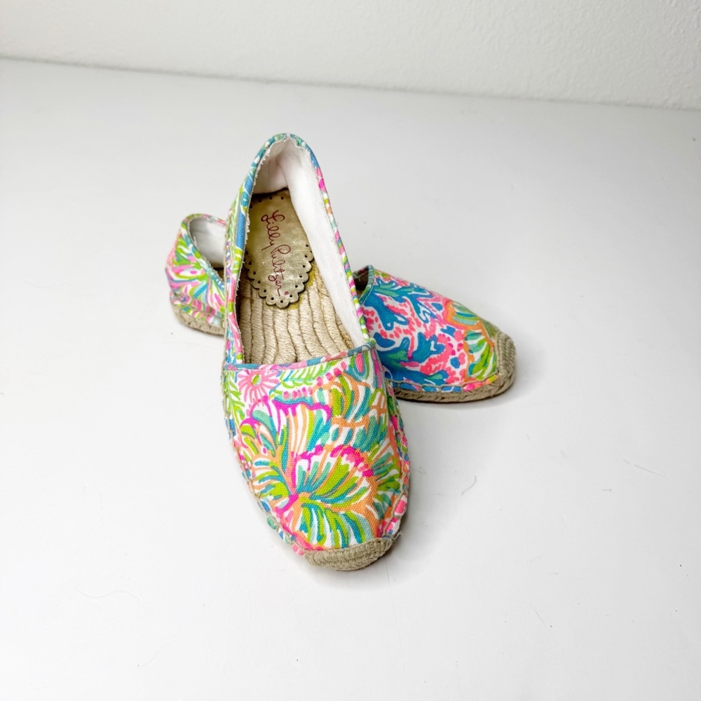 Lilly Pulitzer Lia Lovers slip on espadrille Flats 6